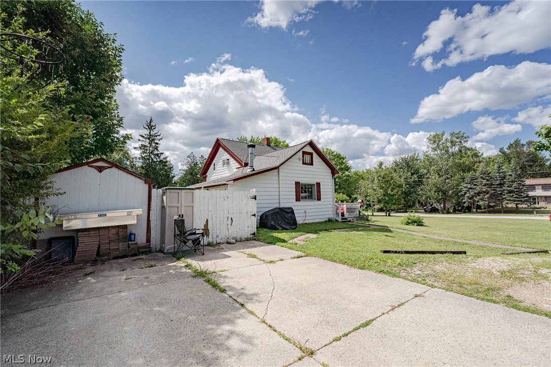 3060 Boston Road Property Photo 27