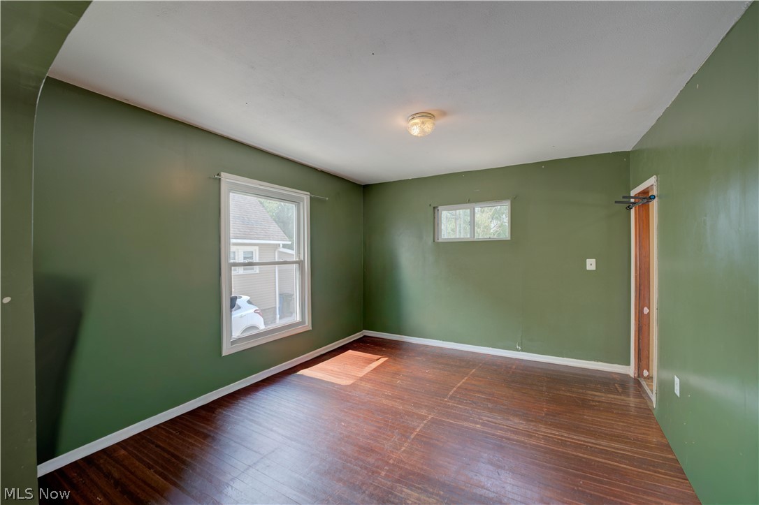 701 Tenney Avenue Property Photo 9