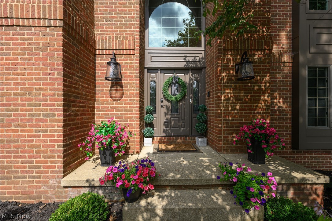 4063 Dunoon Circle Nw Property Photo 4