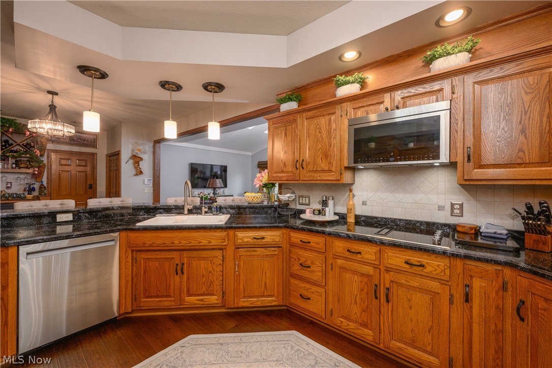 4063 Dunoon Circle Nw Property Photo 14