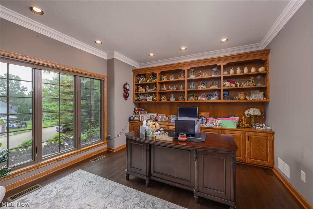 4063 Dunoon Circle Nw Property Photo 18