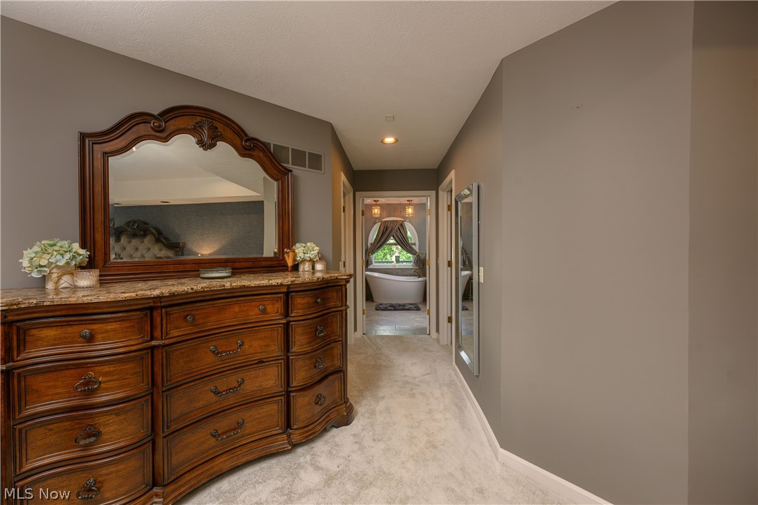 4063 Dunoon Circle Nw Property Photo 20