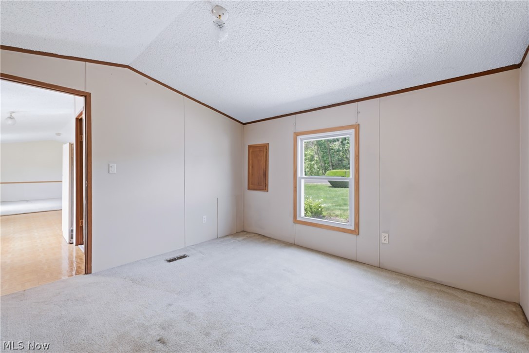 31991 Haessly Road Property Photo 3