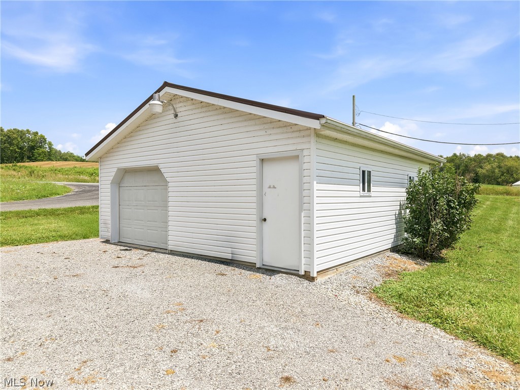 31991 Haessly Road Property Photo 38