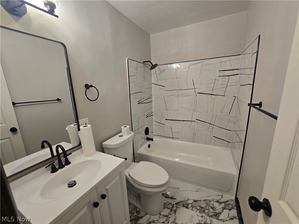 4308 E 143rd Street Property Photo 7