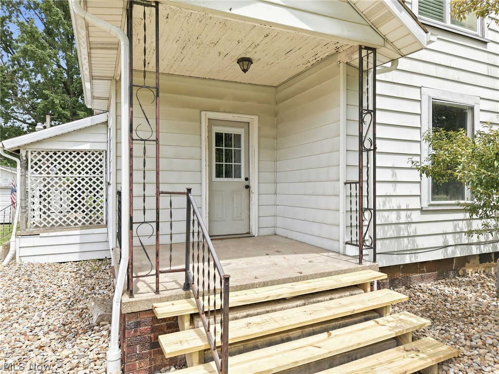 20954 Lake Park Boulevard Property Photo 14