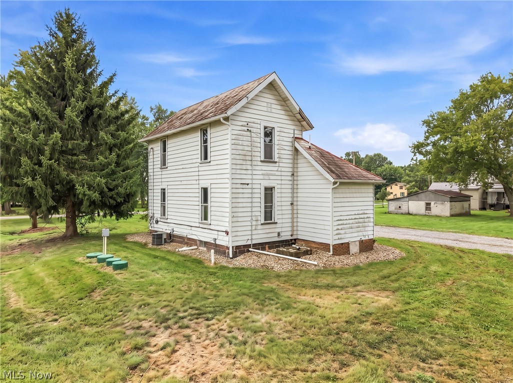 20954 Lake Park Boulevard Property Photo 19