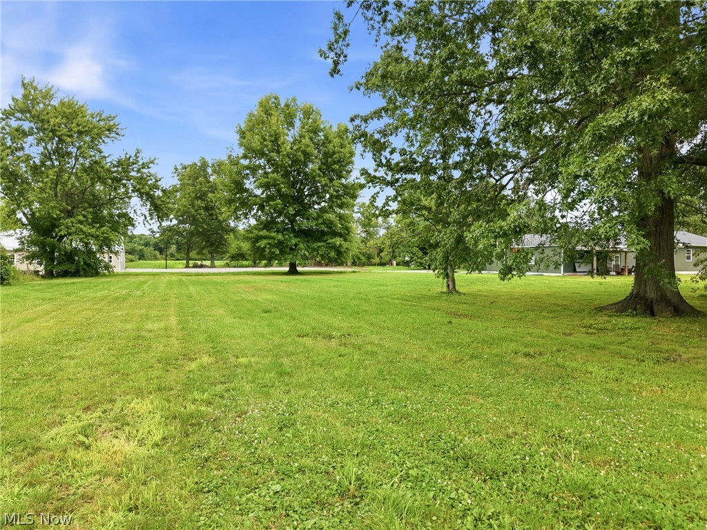20954 Lake Park Boulevard Property Photo 22