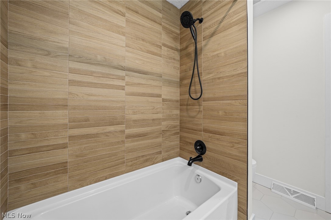 4449 Cushing Lane Property Photo 13