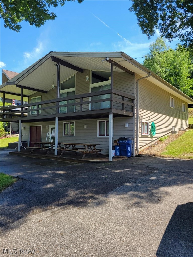 47903 Tomahawk Drive Property Photo 1