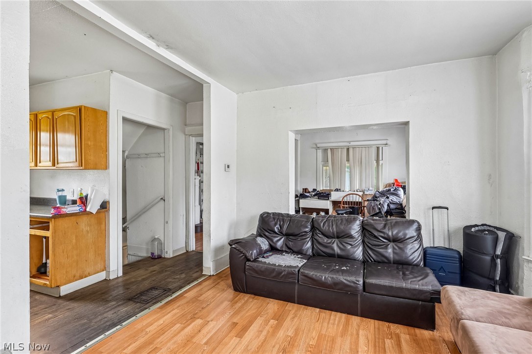 640 Broadway Avenue Property Photo 7
