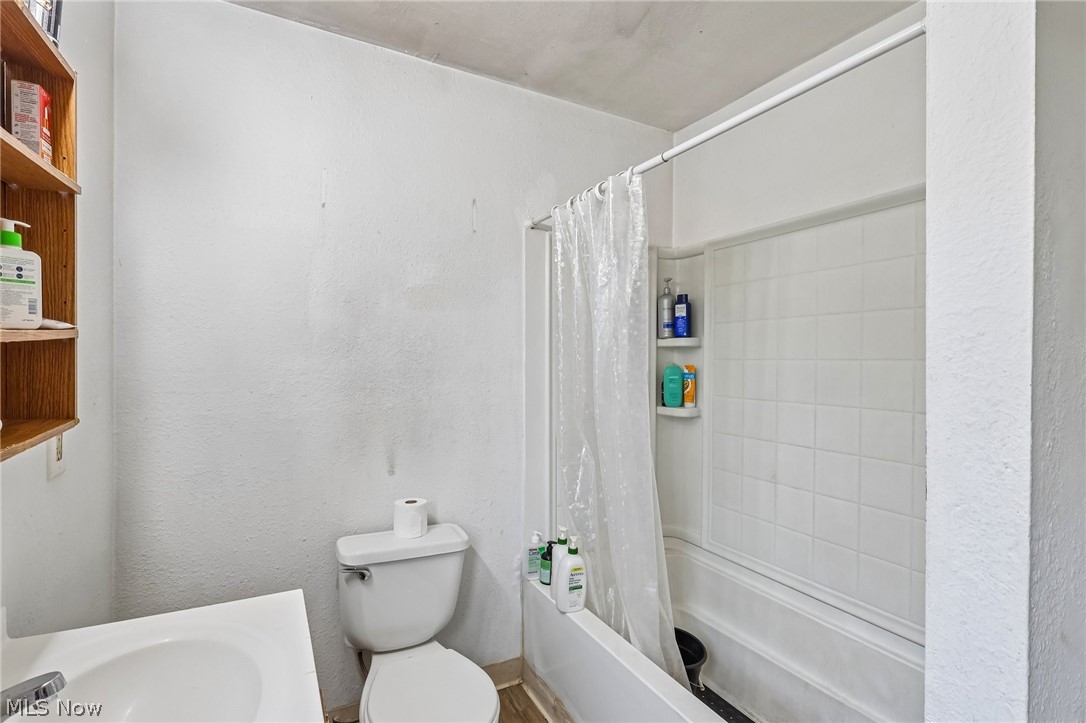 640 Broadway Avenue Property Photo 11