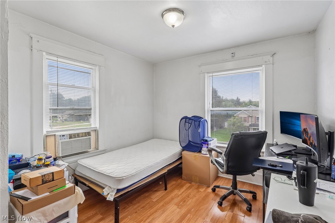 640 Broadway Avenue Property Photo 23