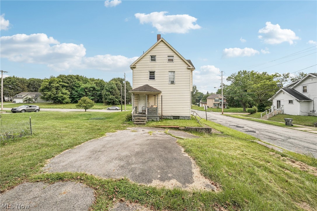 640 Broadway Avenue Property Photo 33