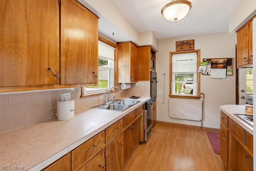 2755 Springfield Lake Drive Property Photo 12