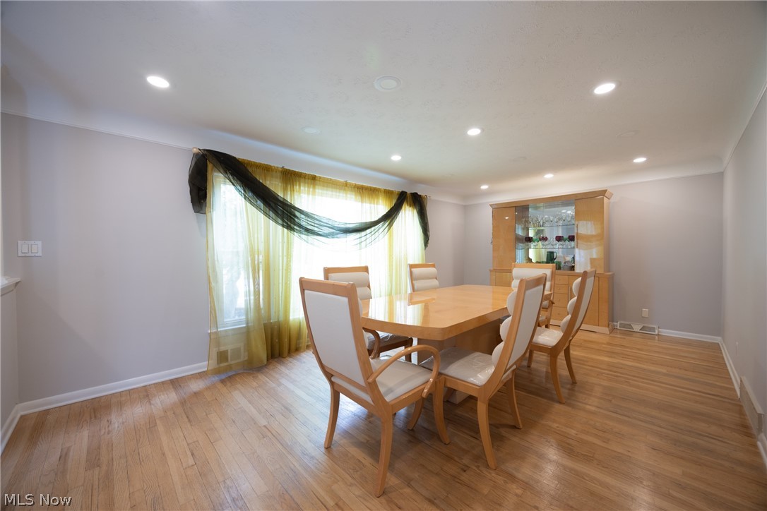 1668 Chelmsford Property Photo 9