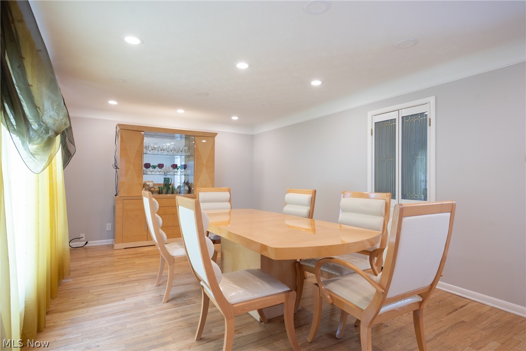 1668 Chelmsford Property Photo 13