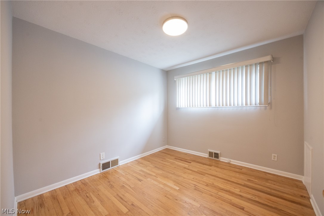1668 Chelmsford Property Photo 21