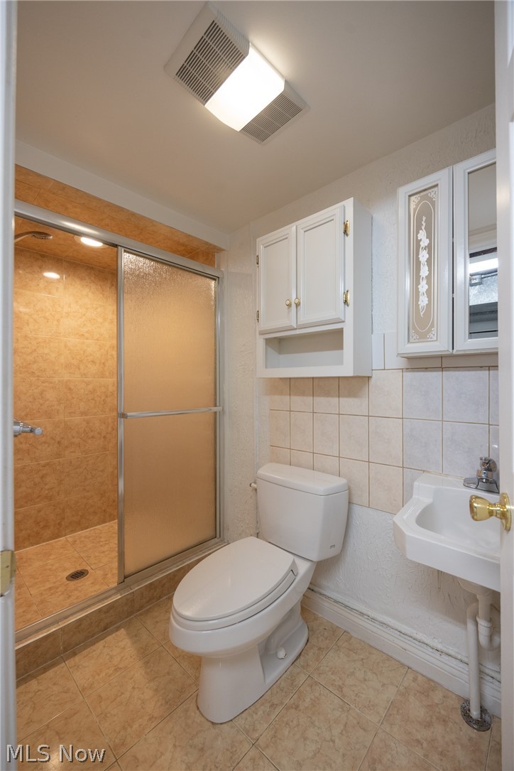 1668 Chelmsford Property Photo 27