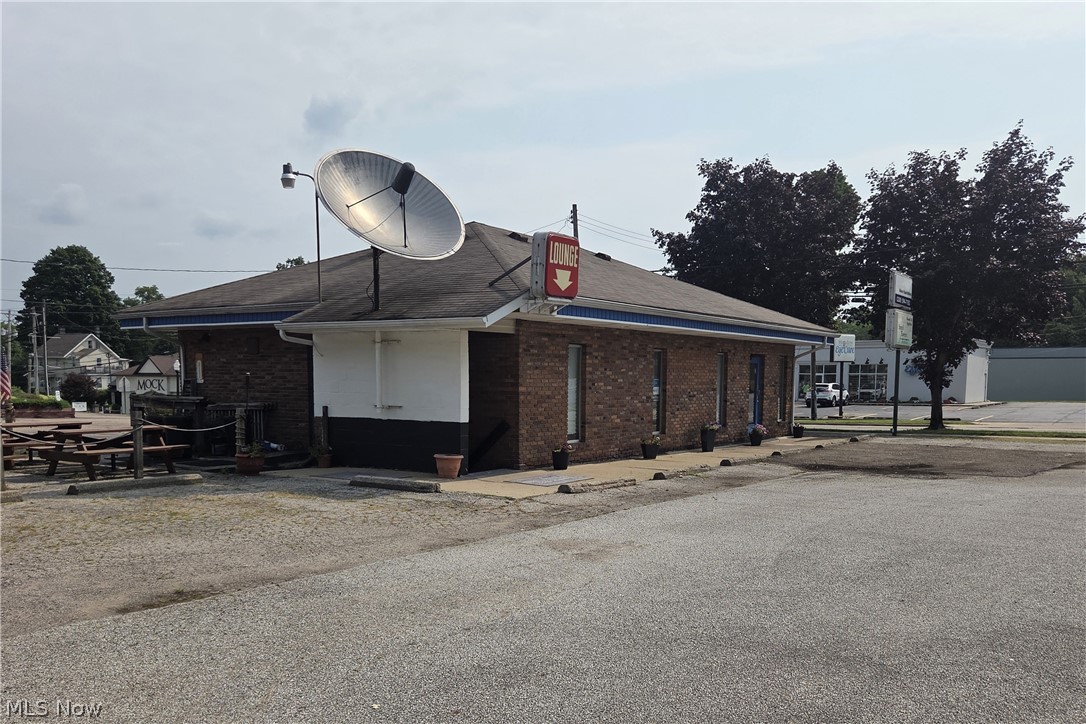 70 S Cleveland Avenue Property Photo 18