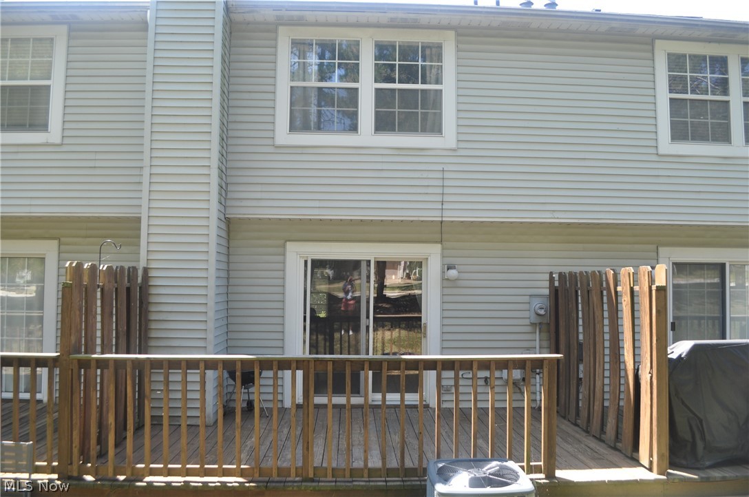 1193 Pinecrest Place E Property Photo 22