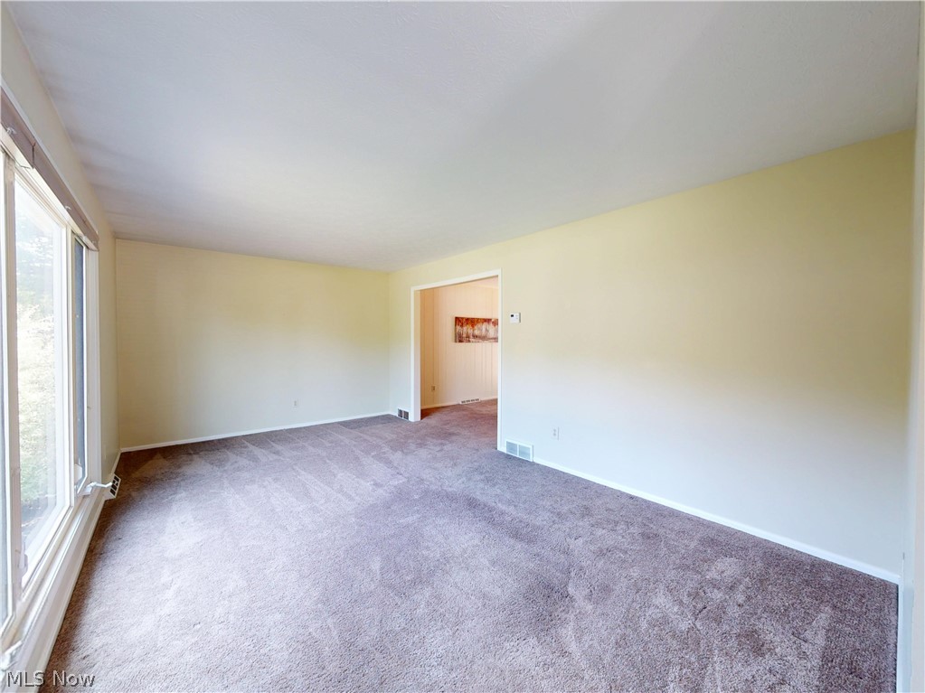 4792 Geraldine Road Property Photo 8
