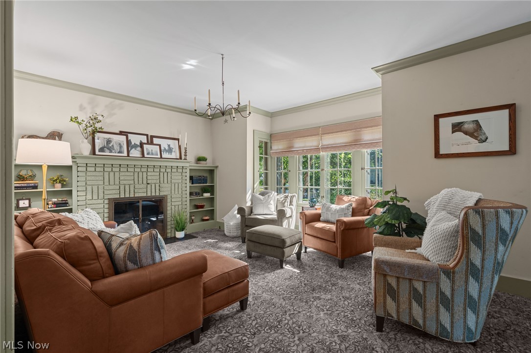 168 Castle Boulevard Property Photo 8