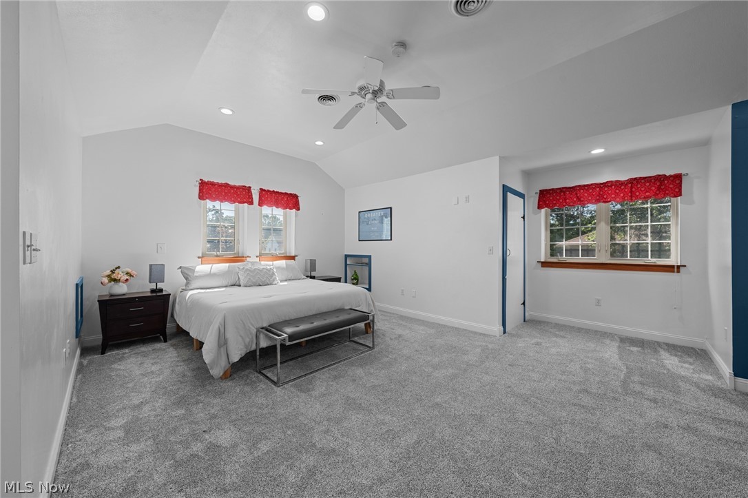 168 Castle Boulevard Property Photo 28