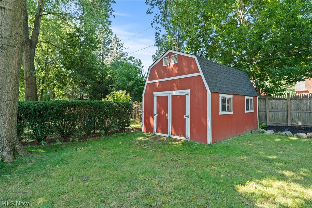 168 Castle Boulevard Property Photo 47