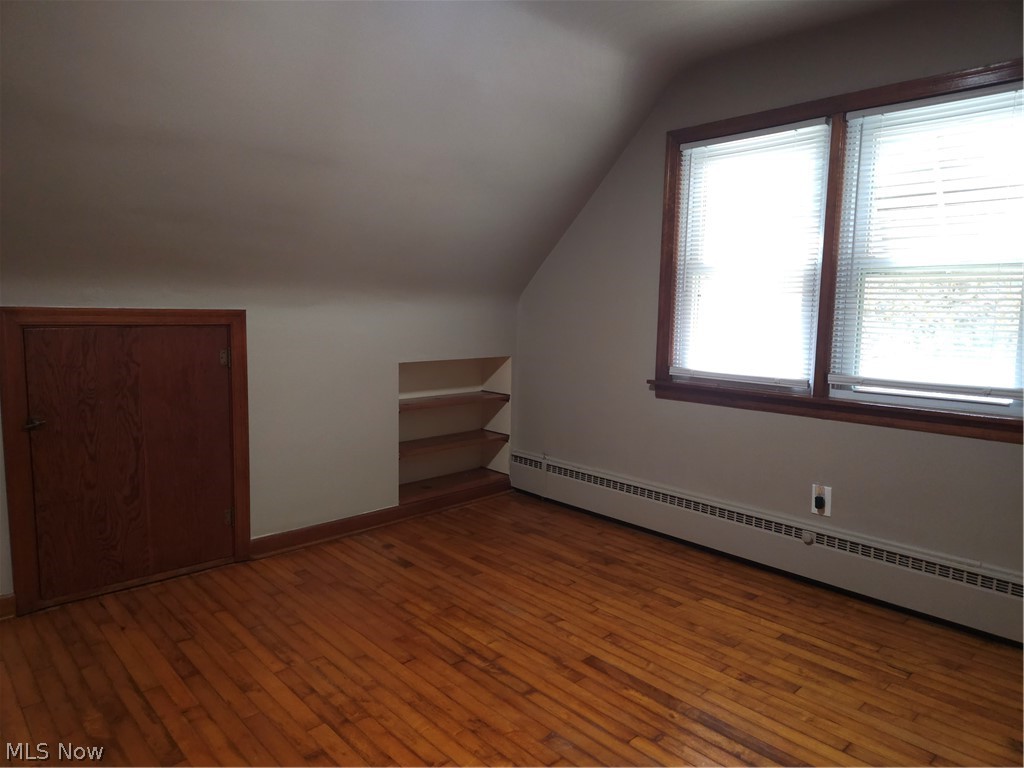 3251 Darrow Road Property Photo 20