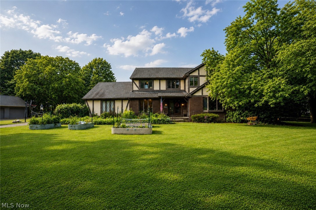 2458 Cedarwood Road Property Photo 1