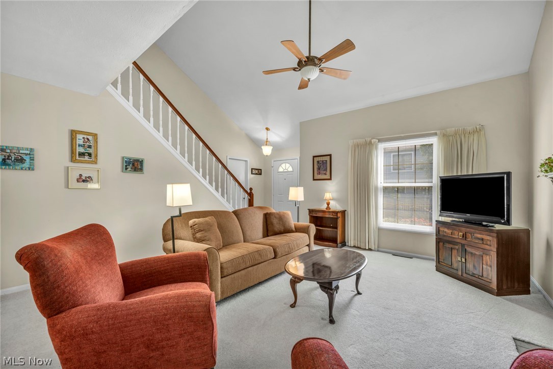 42 Pond Drive Property Photo 6