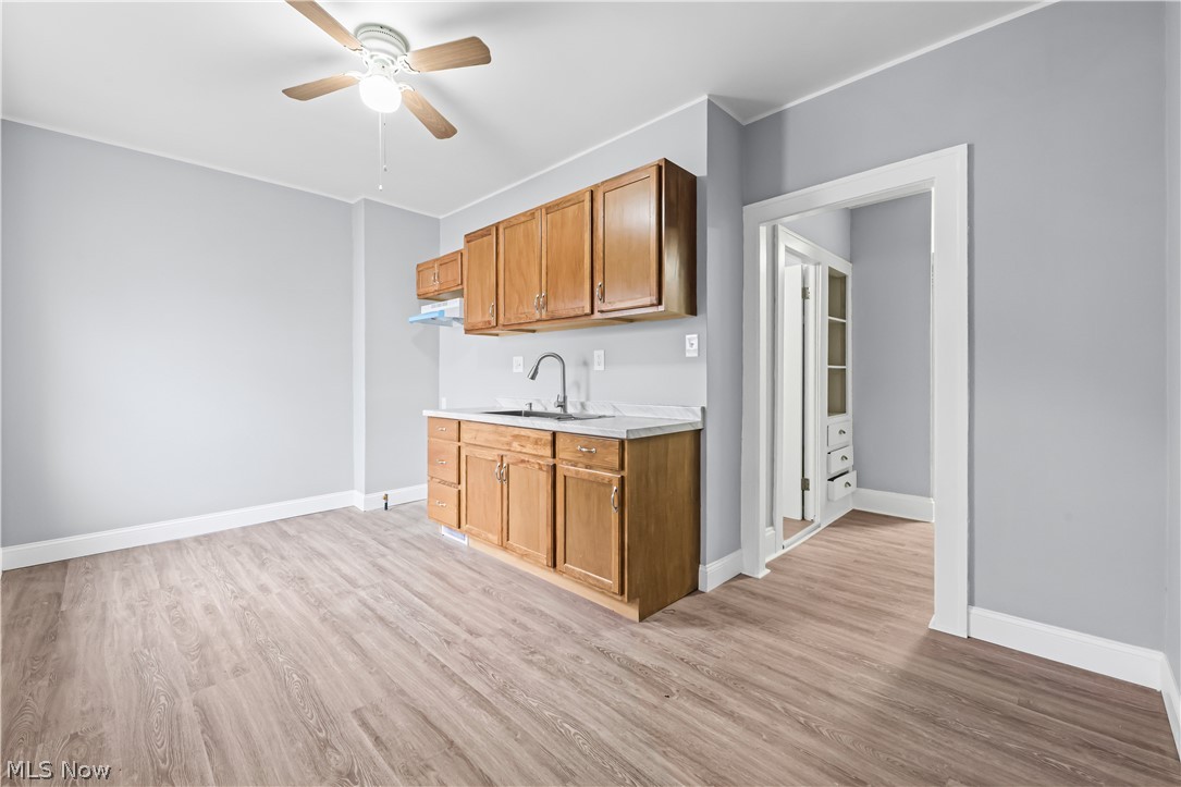 2101 Denison Avenue Property Photo 10