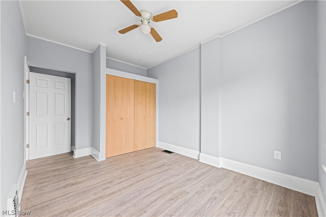 2101 Denison Avenue Property Photo 21