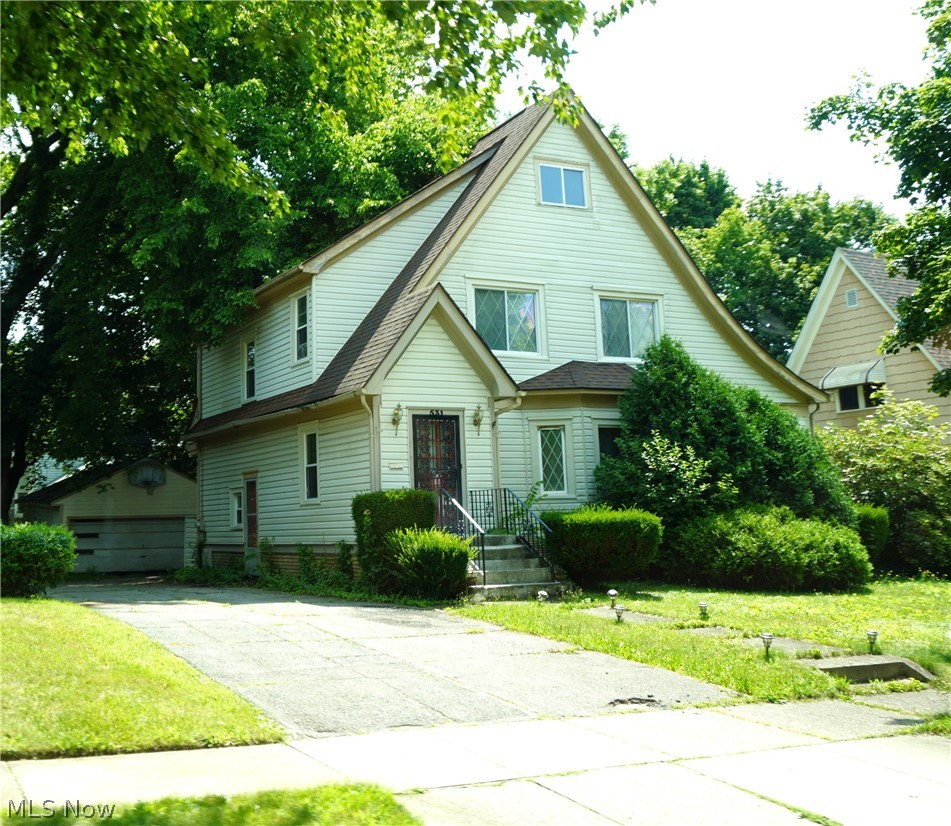 531 Sunset View Drive Property Photo 3