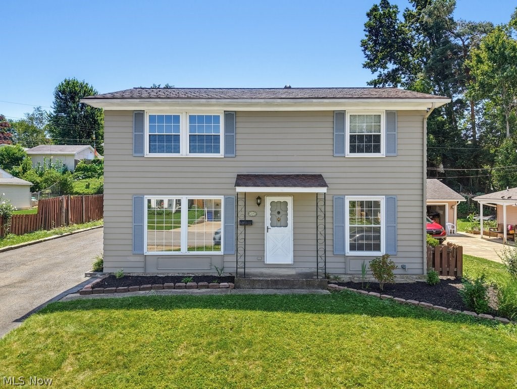 2245 Richmond Road Property Photo
