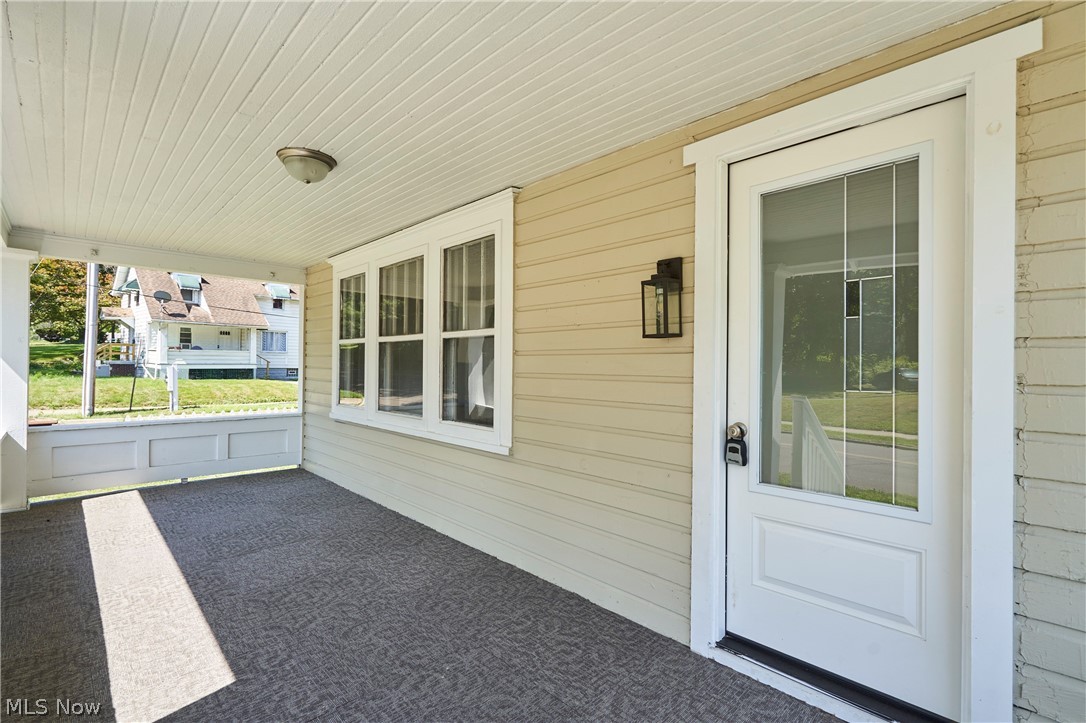 1102 Diagonal Road Property Photo 7