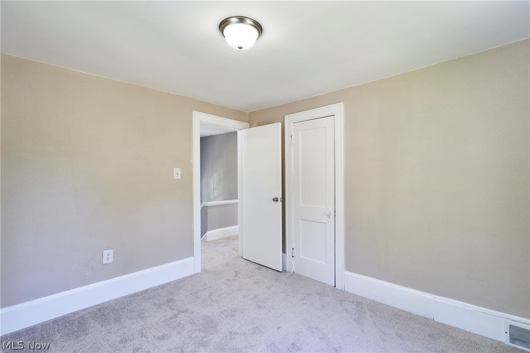 1102 Diagonal Road Property Photo 21