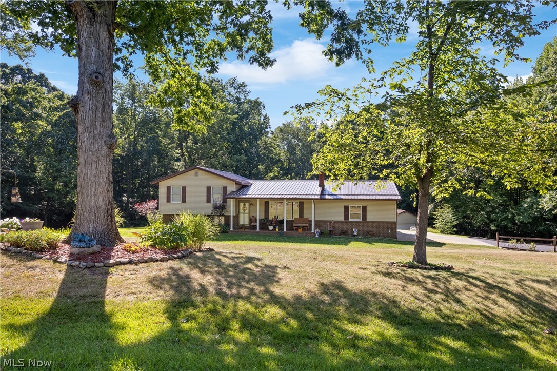 9234 Bailey Road Ne Property Photo 1