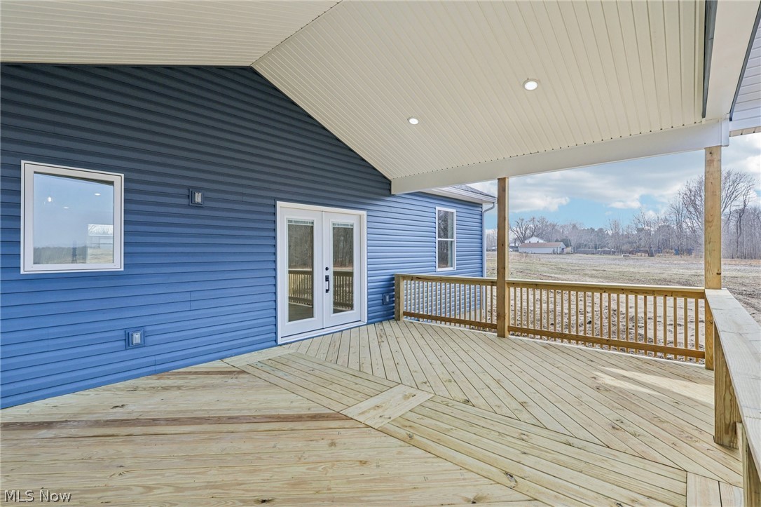 6535 North Ridge Road Property Photo 10