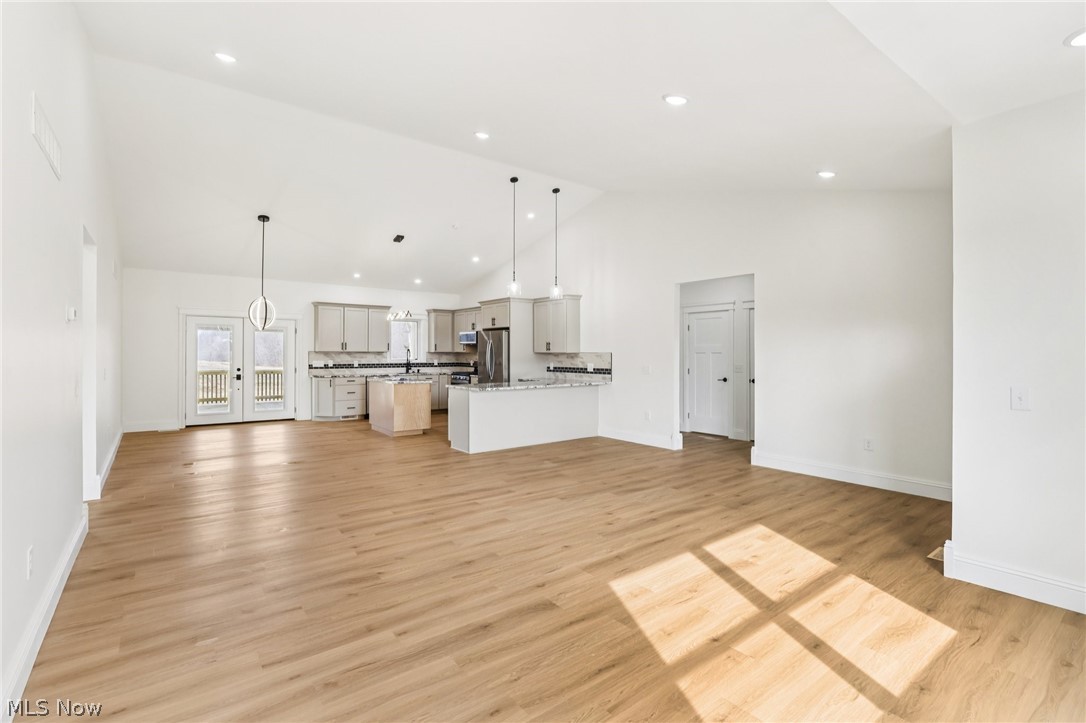 6535 North Ridge Road Property Photo 15