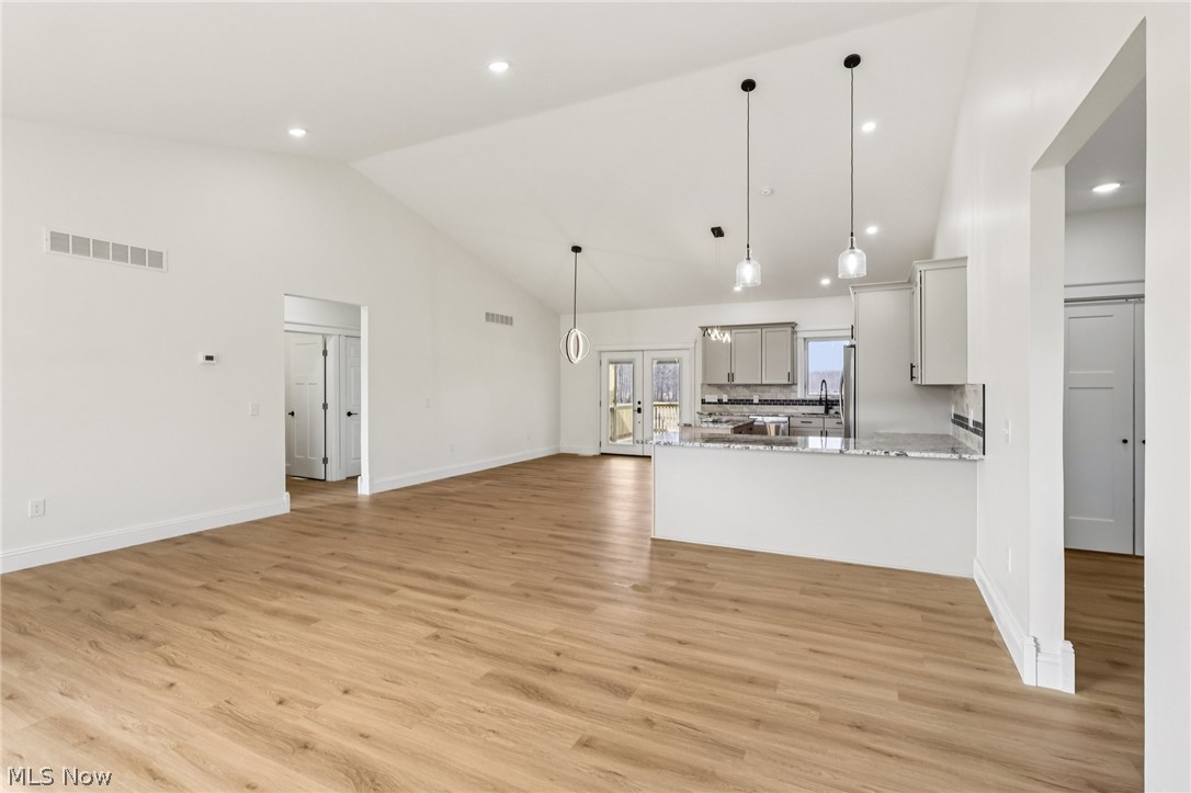 6535 North Ridge Road Property Photo 16
