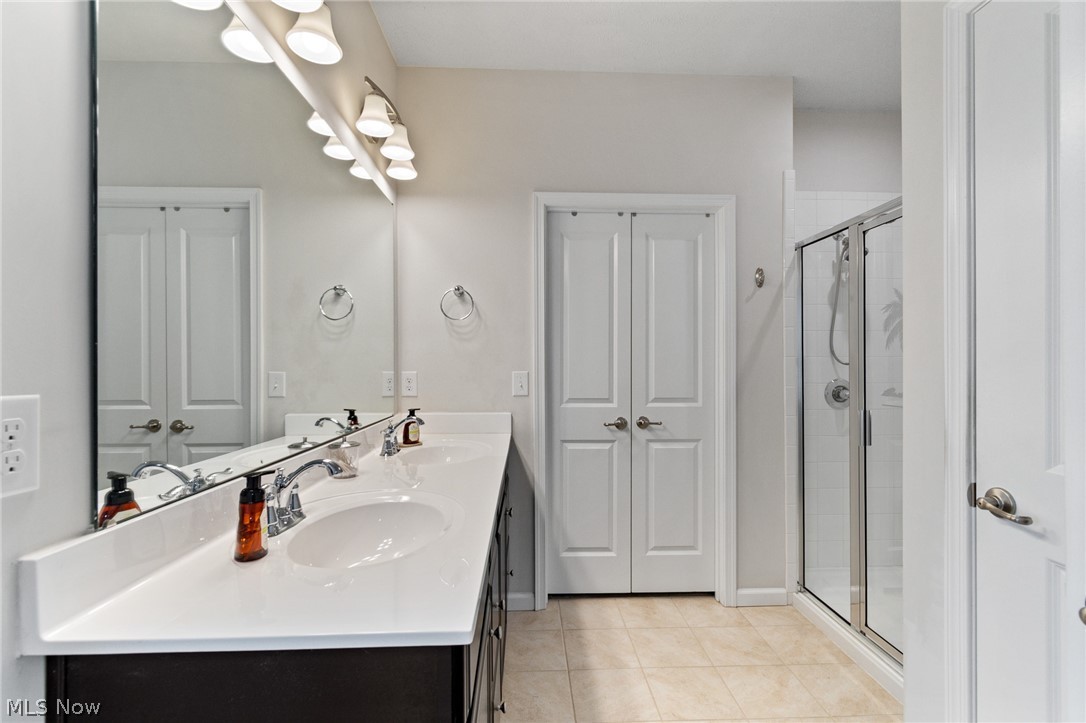120 Lakeland Way Property Photo 13