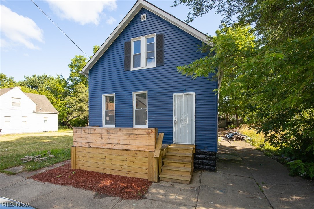5011 Guy Avenue Property Photo 3