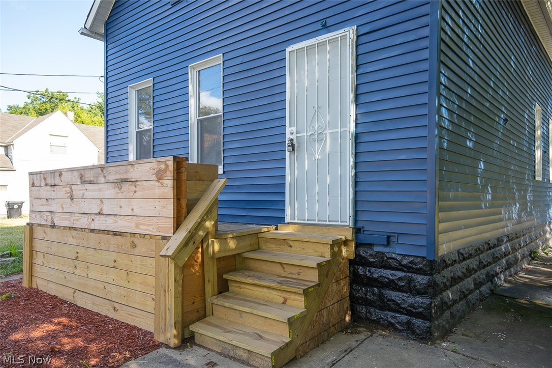 5011 Guy Avenue Property Photo 4
