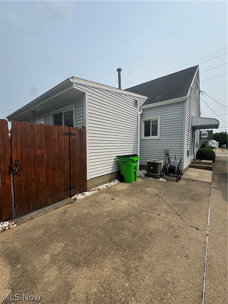 3741 Argonne Street Property Photo 5