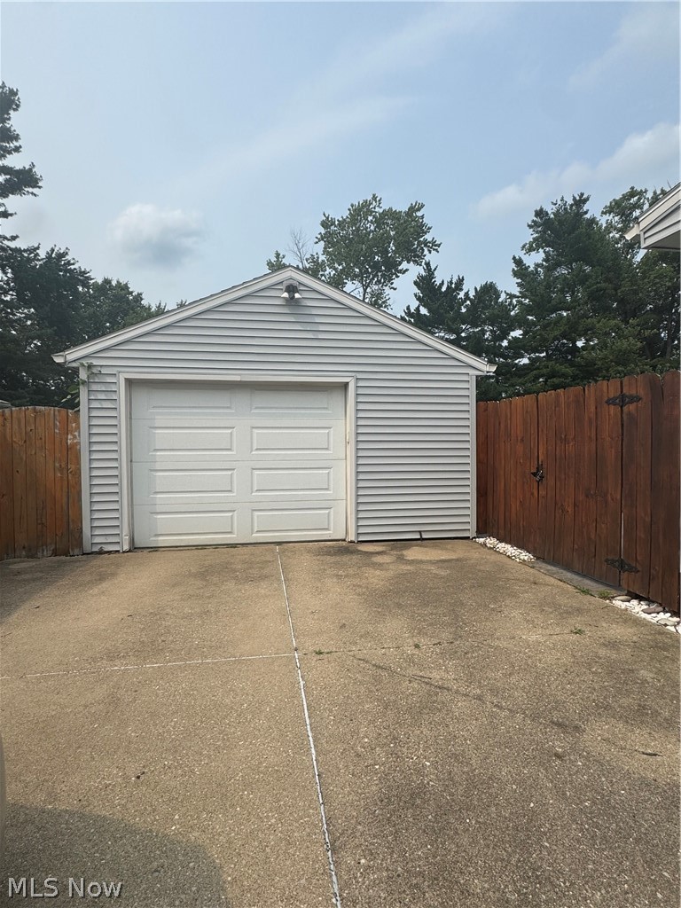 3741 Argonne Street Property Photo 6