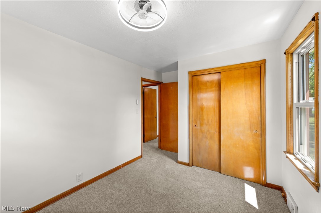 9319 Pinegrove Avenue Property Photo 18