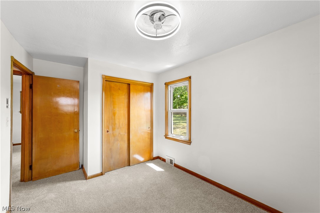 9319 Pinegrove Avenue Property Photo 19