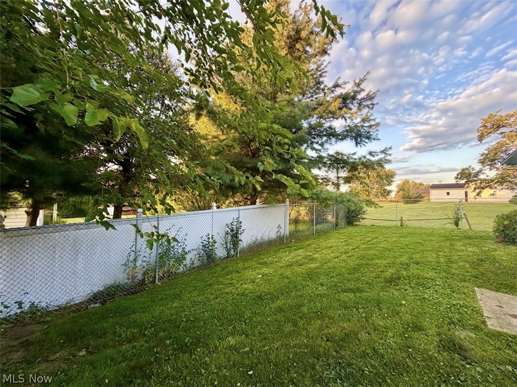 2930 Center Road Property Photo 29